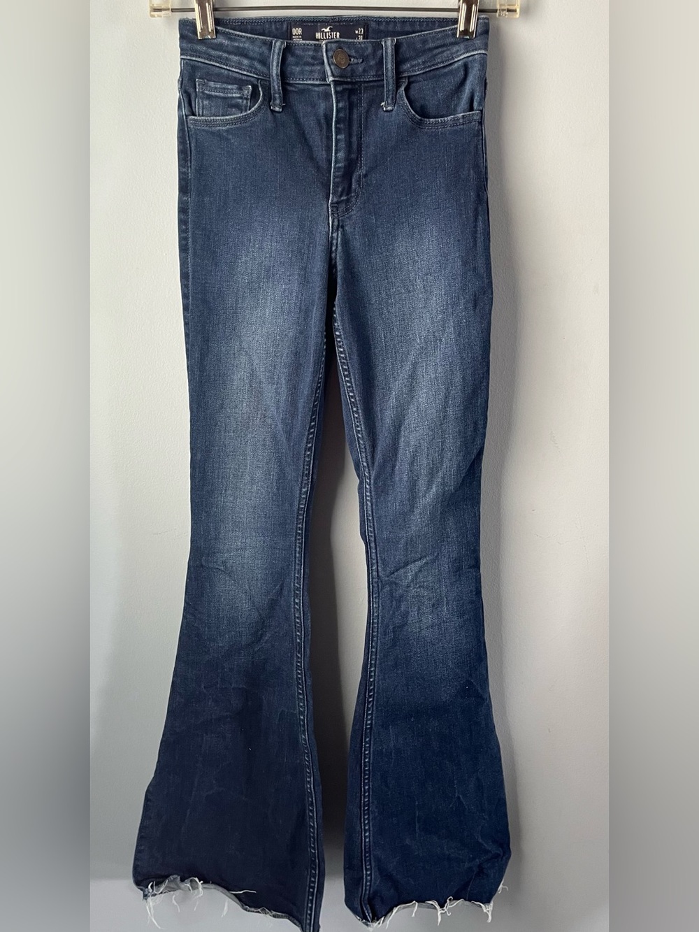 Hollister Medium Wash High Rise Flared Stretch Jeans Distressed Hem Size 00R 23